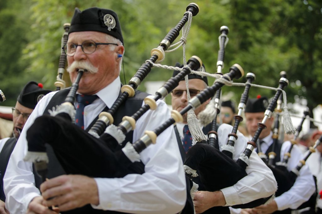 20190616-pipeband-luxembourg-useldange-103.jpg